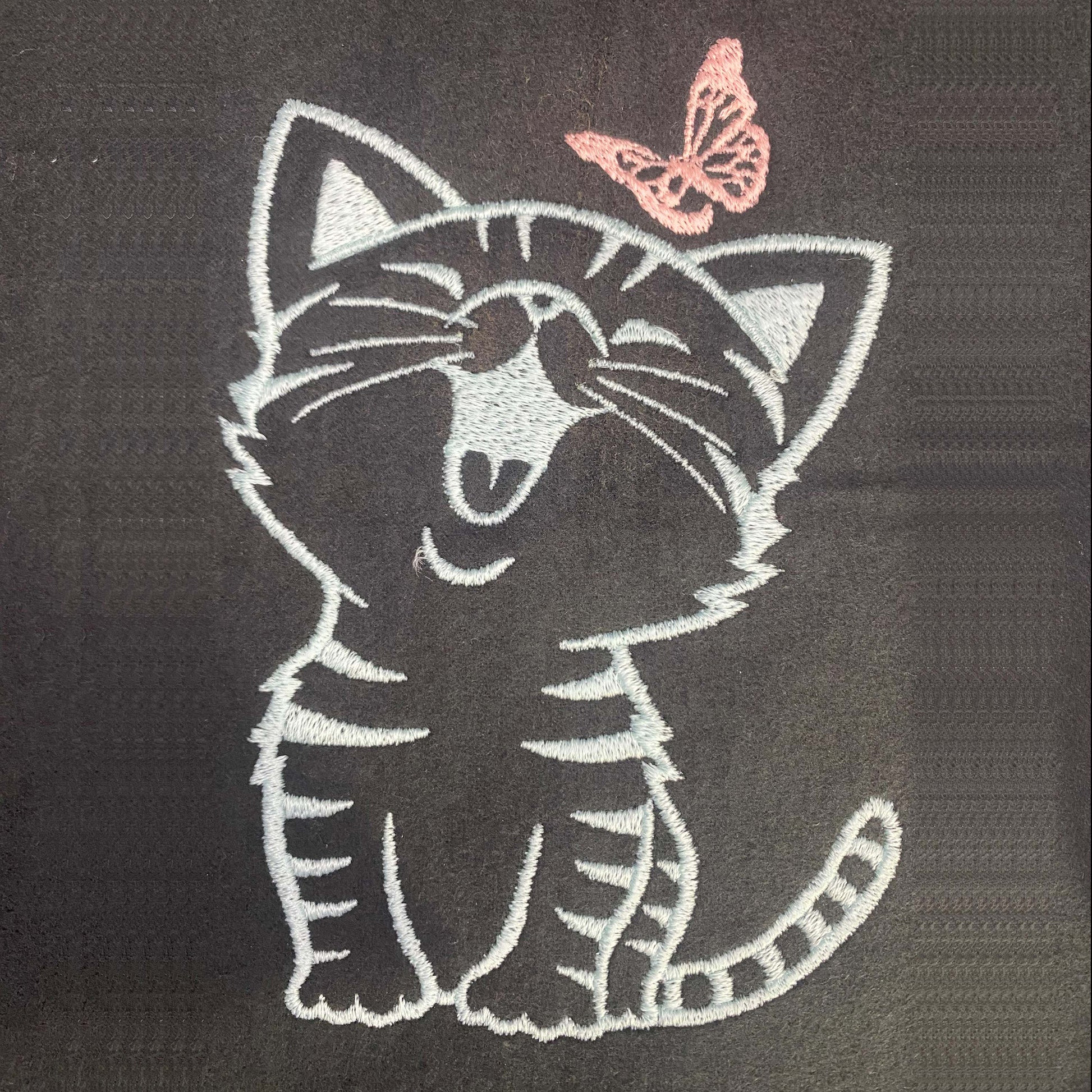 Kitten with Butterfly Machine Embroidery Design - Digital Embroidery File - Instant Download - 5 Hoop Sizes Image 3